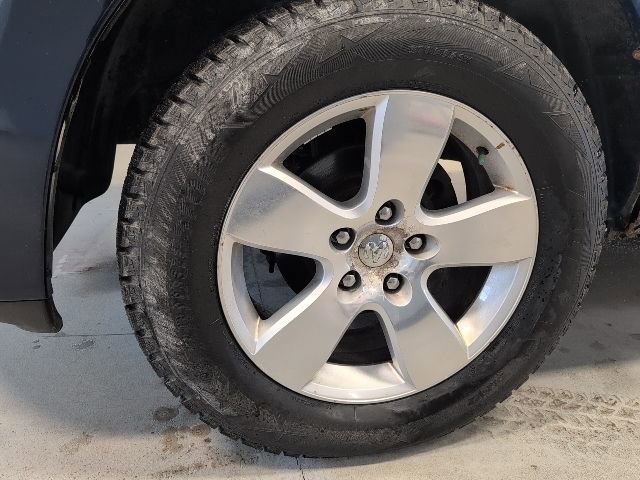 Used 2012 RAM 1500 Express image 9