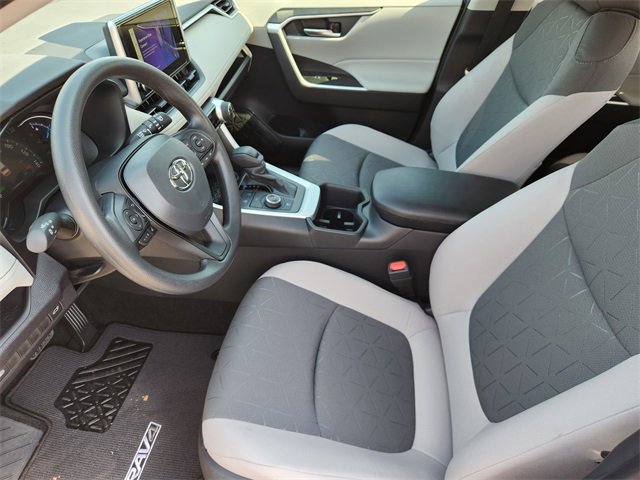 New 2025 Toyota RAV4 XLE image 9