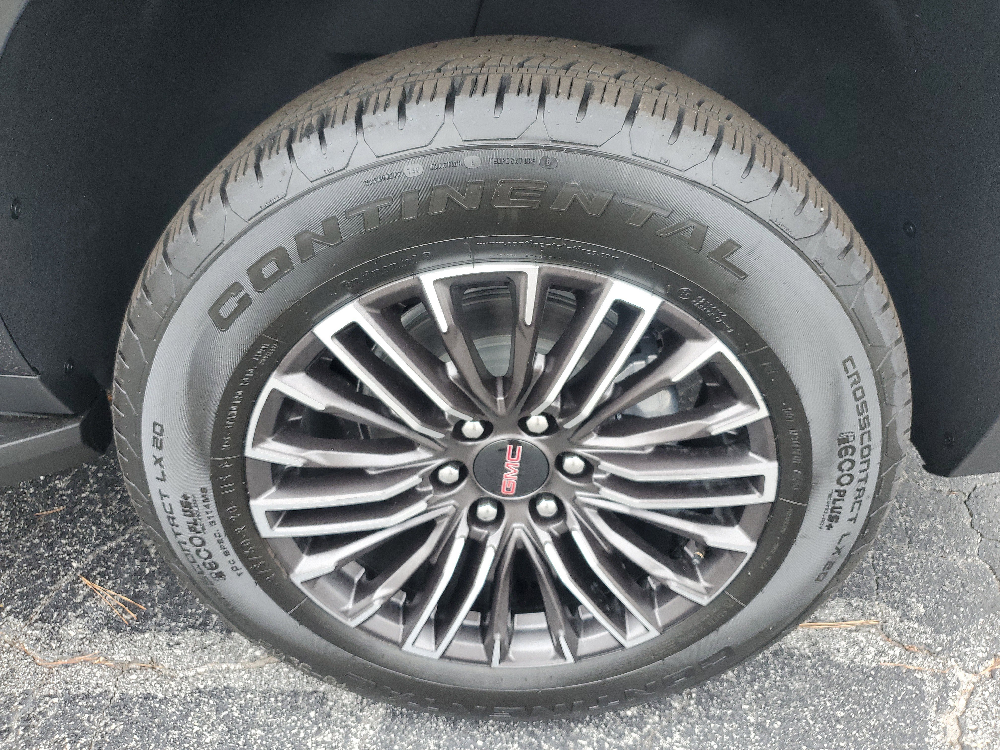 New 2026 GMC Yukon XL Elevation image 7