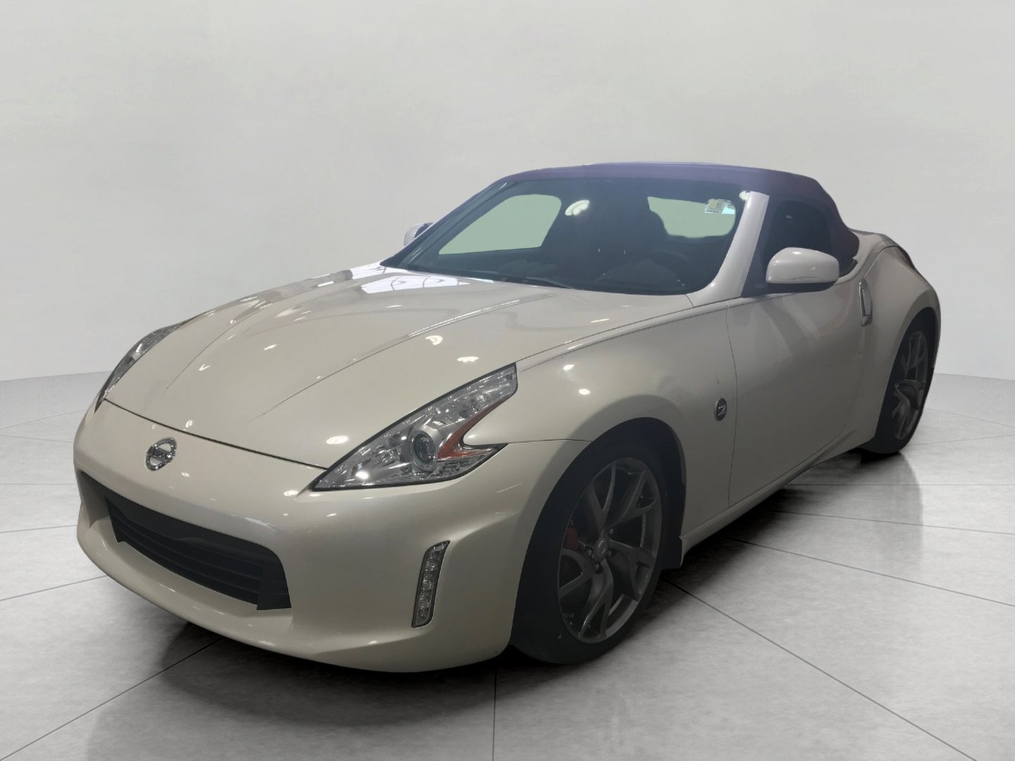 Used 2014 Nissan 370Z Touring w/ Sport Package image 5