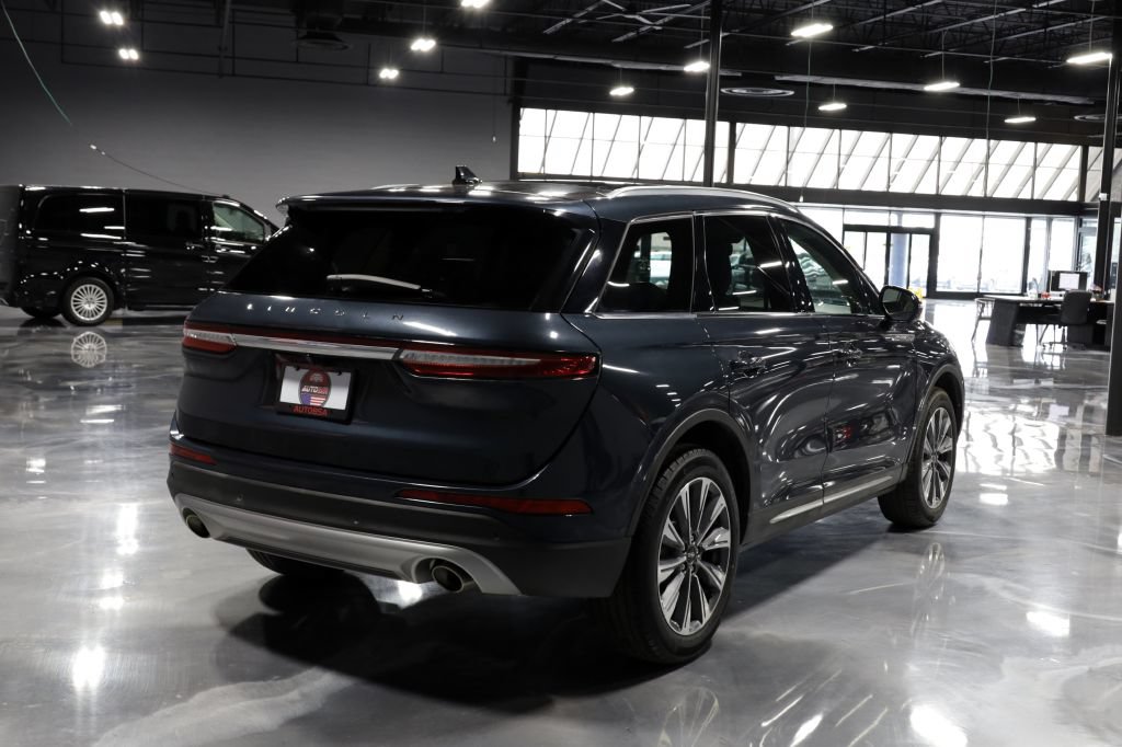 Used 2020 Lincoln Corsair Reserve w/ Equipment Group 201A FWD image 7