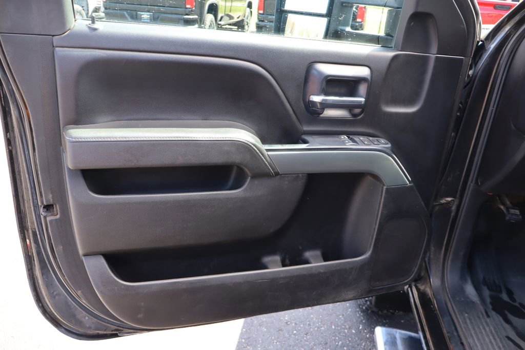 Used 2015 Chevrolet Silverado 3500 LT w/ LT Convenience Package AWD/4WD image 15