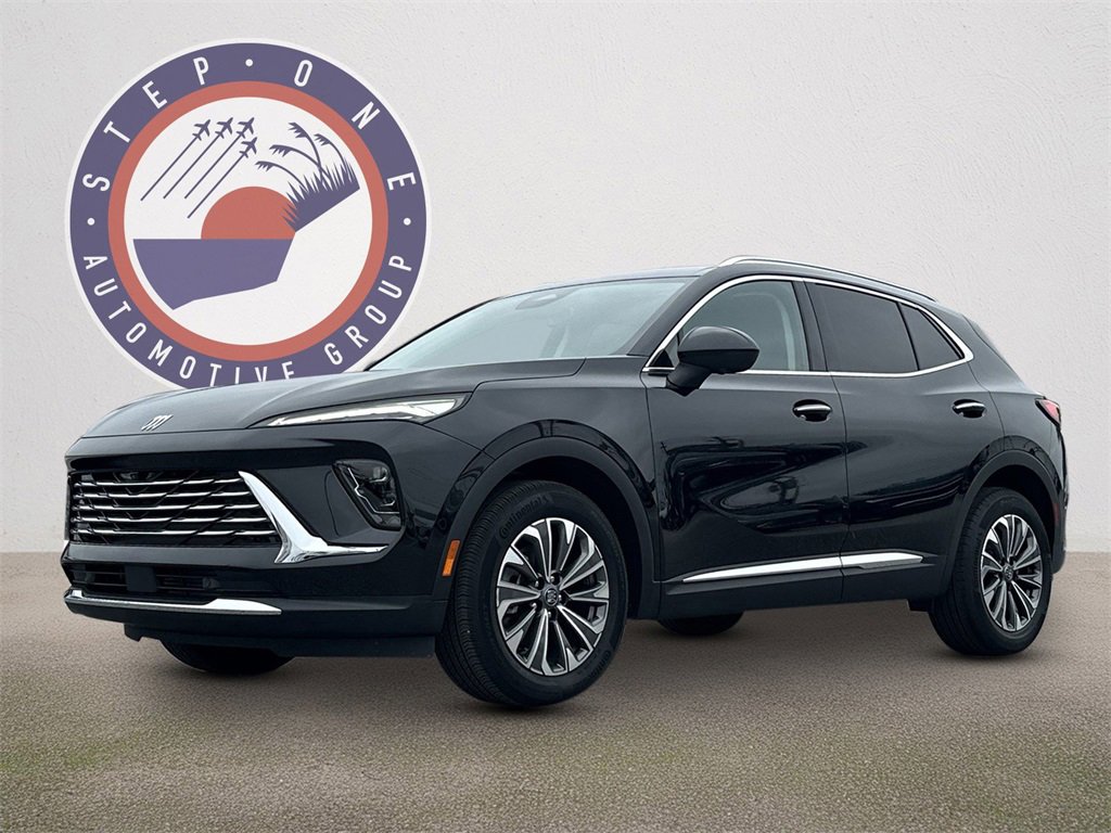 New 2025 Buick Envision Preferred image 2