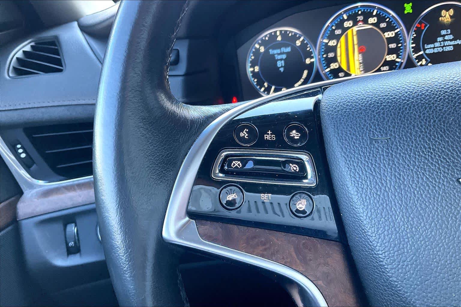 Used 2015 Cadillac Escalade Premium AWD/4WD image 24