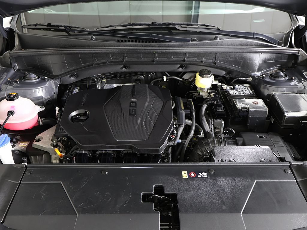 Certified 2024 Kia Sorento LX FWD image 19