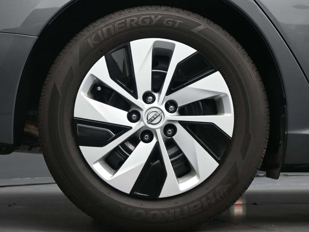 Used 2025 Nissan Altima 2.5 S image 9