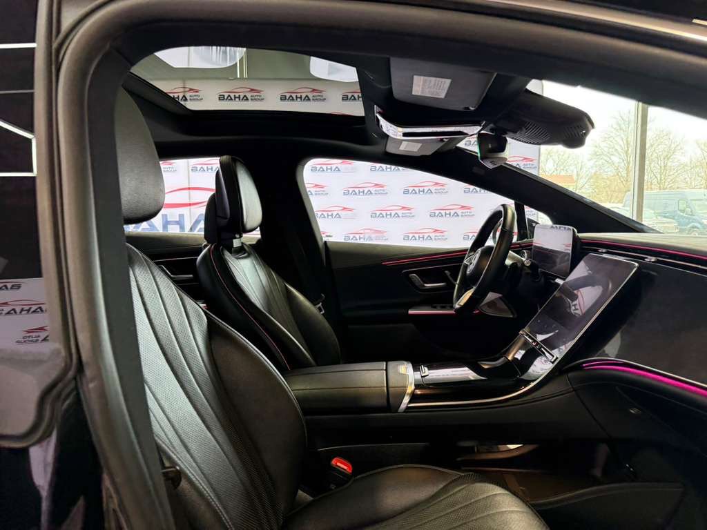Used 2023 Mercedes-Benz EQE 500 4MATIC Sedan image 55