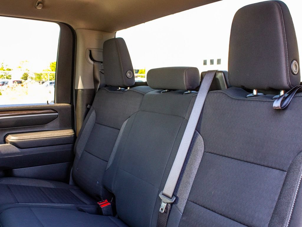 Used 2026 Chevrolet Silverado 2500 LT AWD/4WD image 32