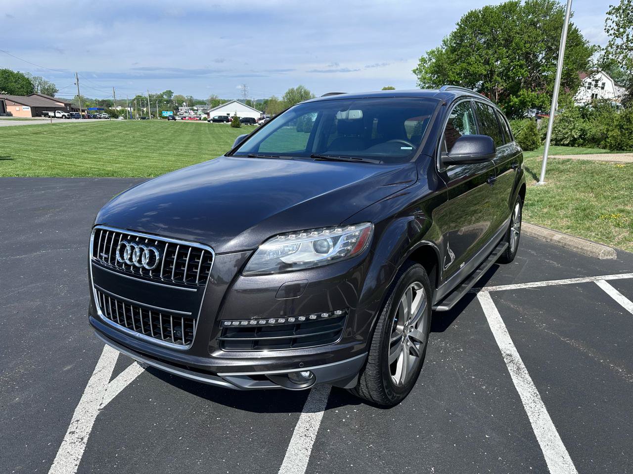 Used 2010 Audi Q7 3.6 Premium Plus AWD/4WD image 2