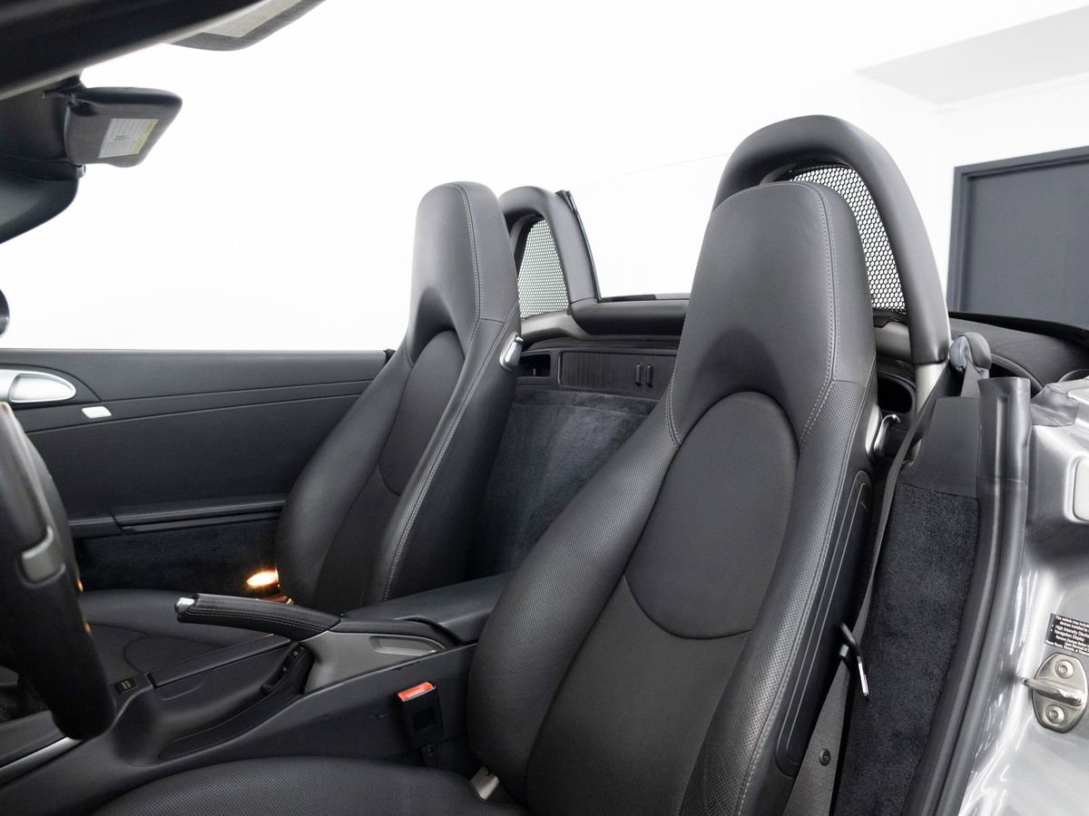 Used 2010 Porsche Boxster S RWD image 5