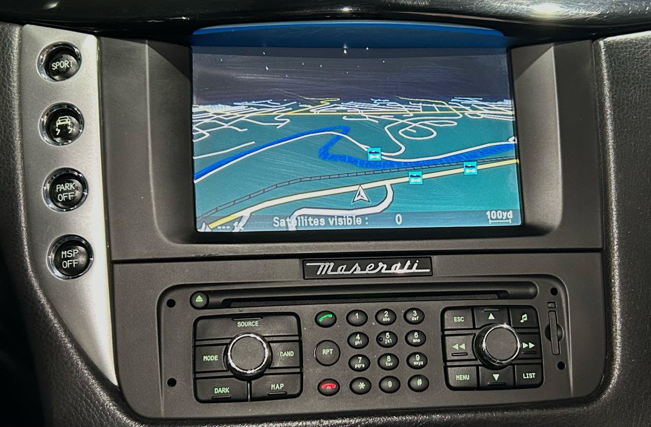 Used 2011 Maserati GranTurismo Convertible RWD image 20