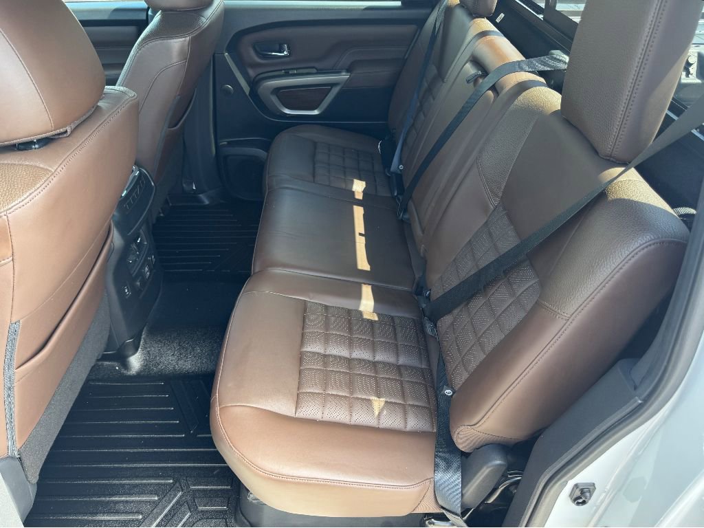 Used 2021 Nissan Titan Platinum Reserve w/ Moonroof Package image 12