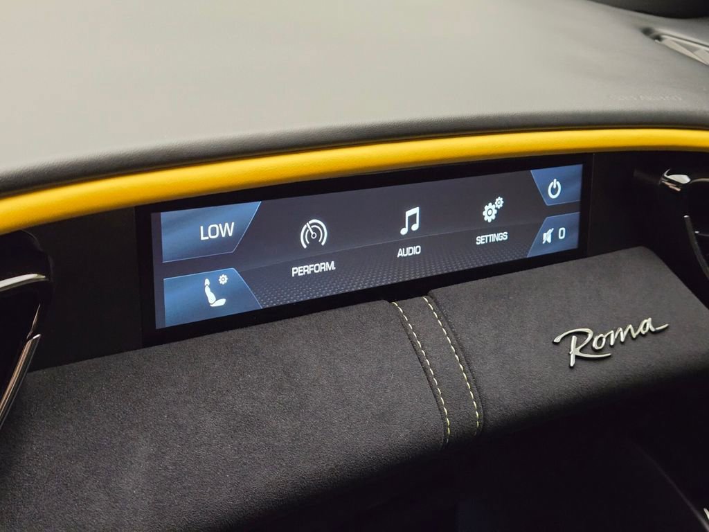 Used 2022 Ferrari Roma RWD image 41