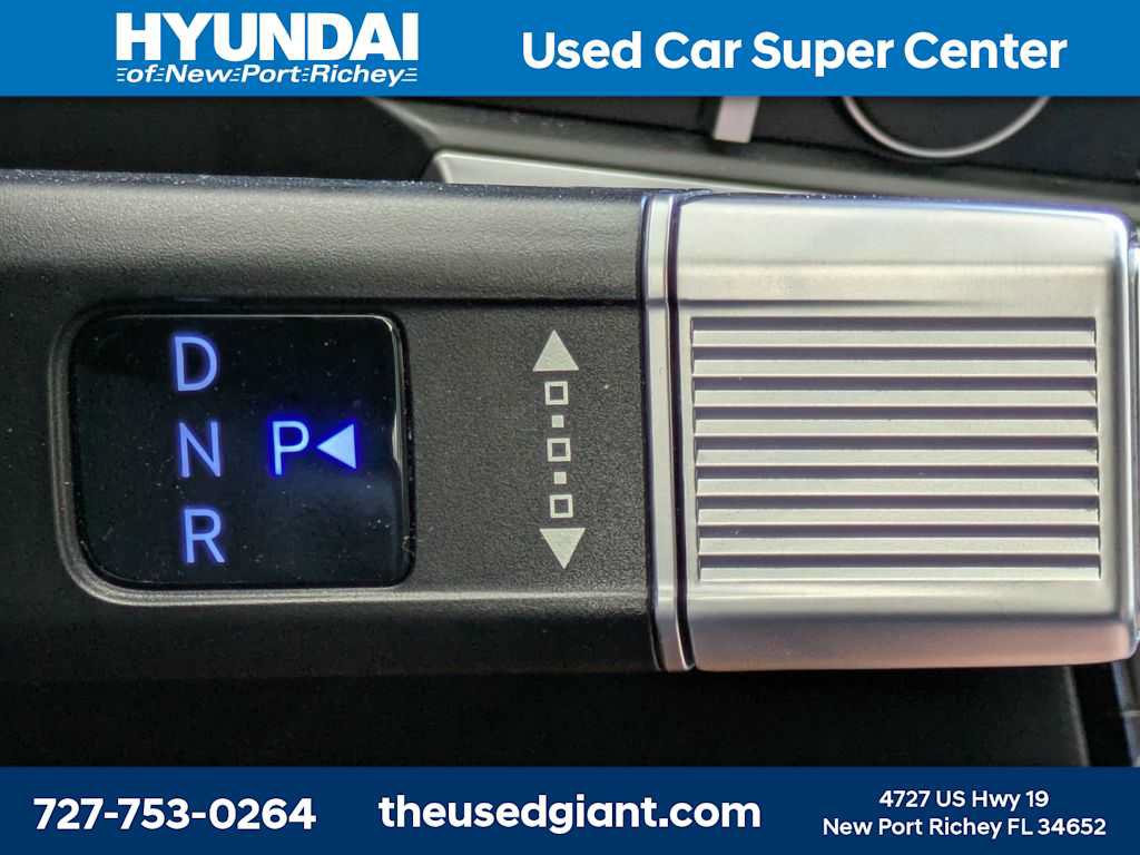 Used 2024 Hyundai Santa Fe SEL FWD image 38