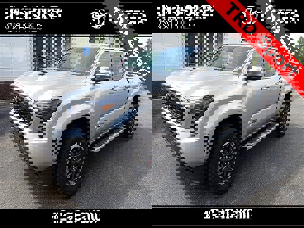 Used 2024 Toyota Tacoma TRD Sport image 2