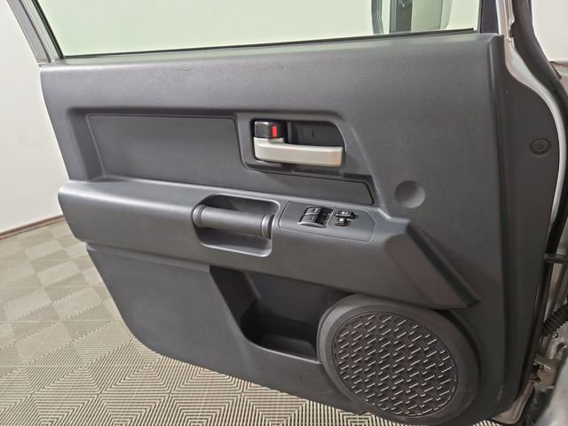 Used 2007 Toyota FJ Cruiser 4WD image 28