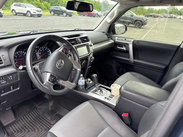 Used 2019 Toyota 4Runner SR5 Premium AWD/4WD image 11