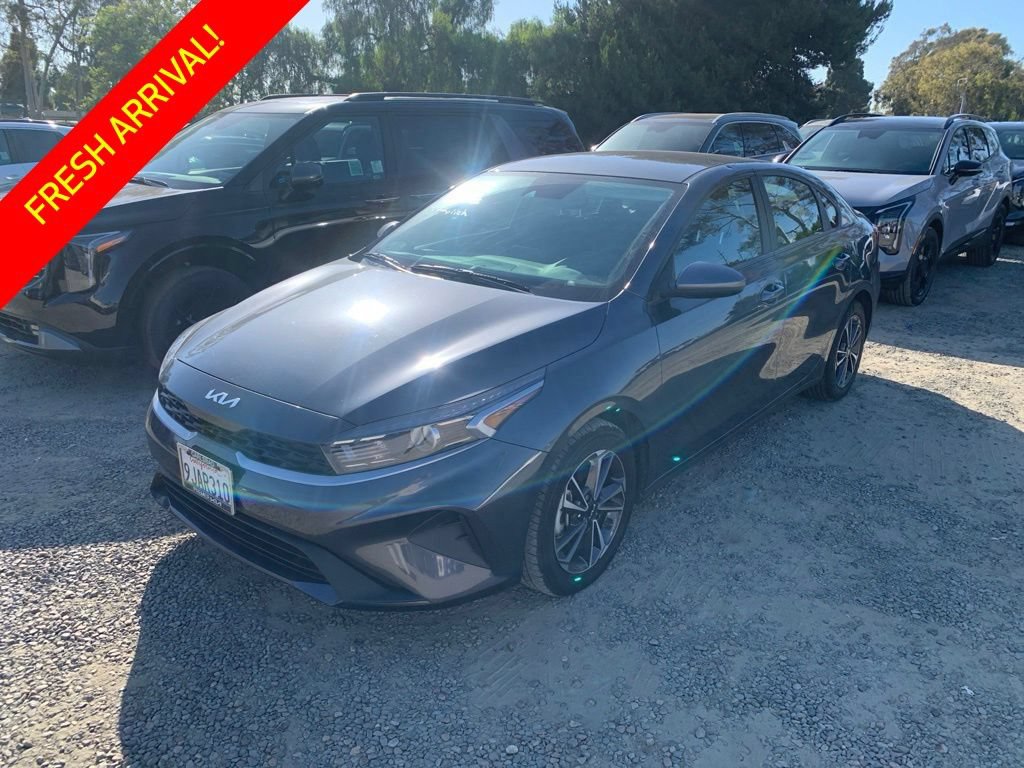 Certified 2023 Kia Forte LXS FWD image 1