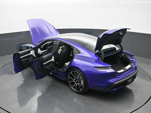 New 2026 Porsche Taycan RWD image 30