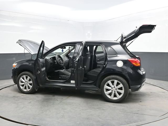 Used 2014 Mitsubishi Outlander Sport SE AWD/4WD image 42