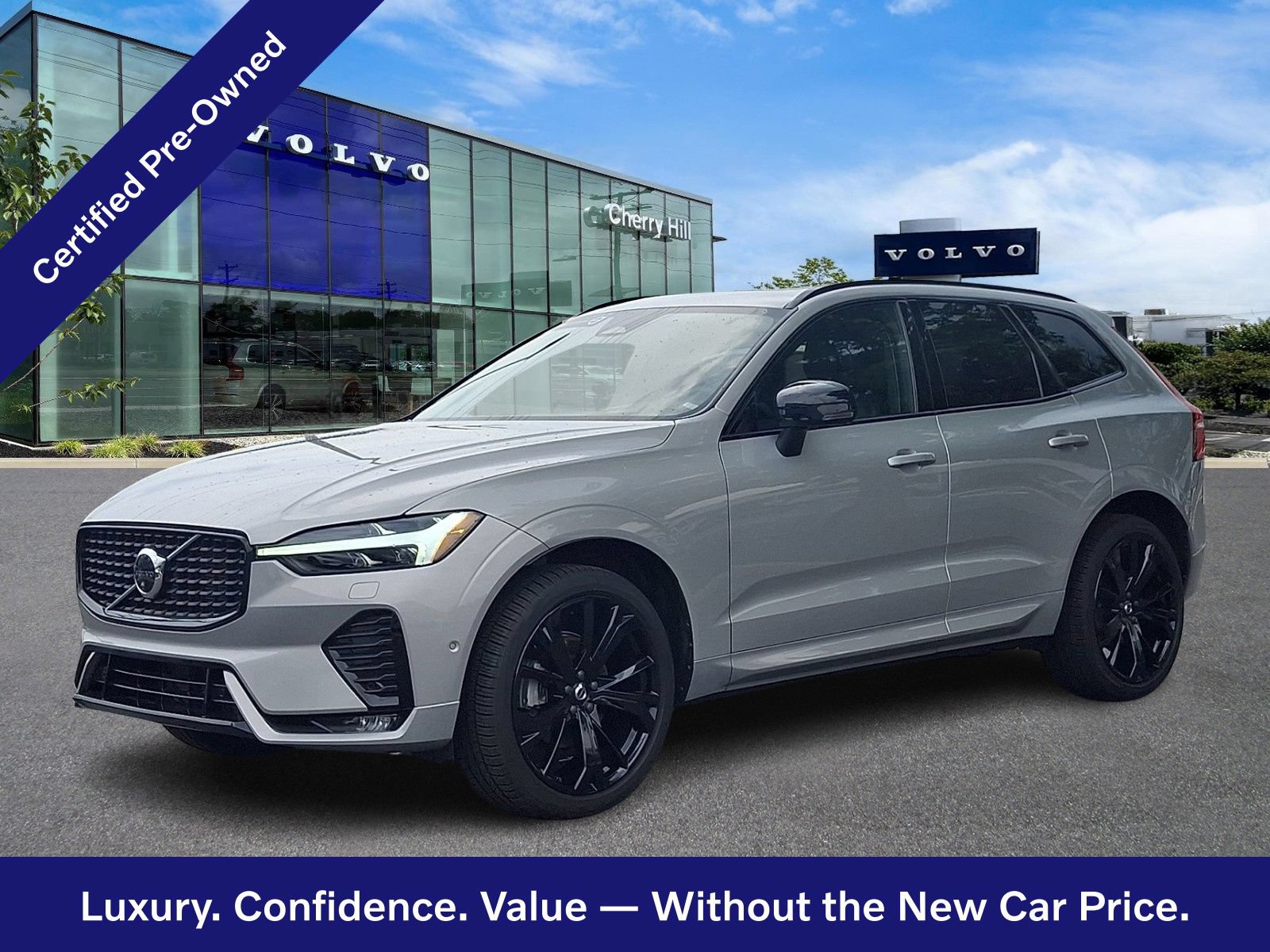 Certified 2023 Volvo XC60 B5 Ultimate w/ Climate Package AWD/4WD image 3