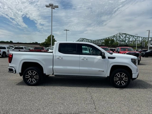 Used 2025 GMC Sierra 1500 AT4 w/ AT4 Premium Package AWD/4WD image 7