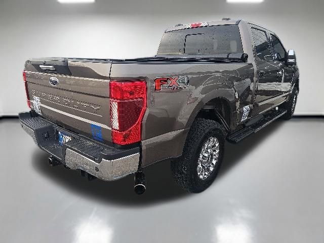 Used 2022 Ford F250 XLT w/ XLT Premium Package AWD/4WD image 4