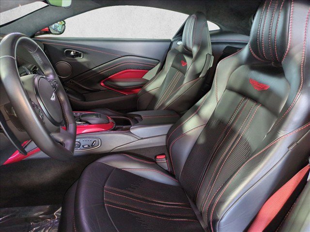 Used 2019 Aston Martin V8 Vantage Coupe RWD image 16