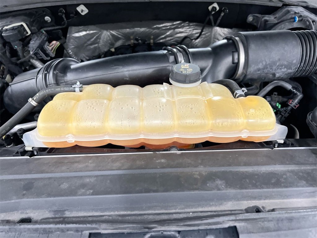 Used 2017 Ford F150 Platinum w/ Technology Package image 25