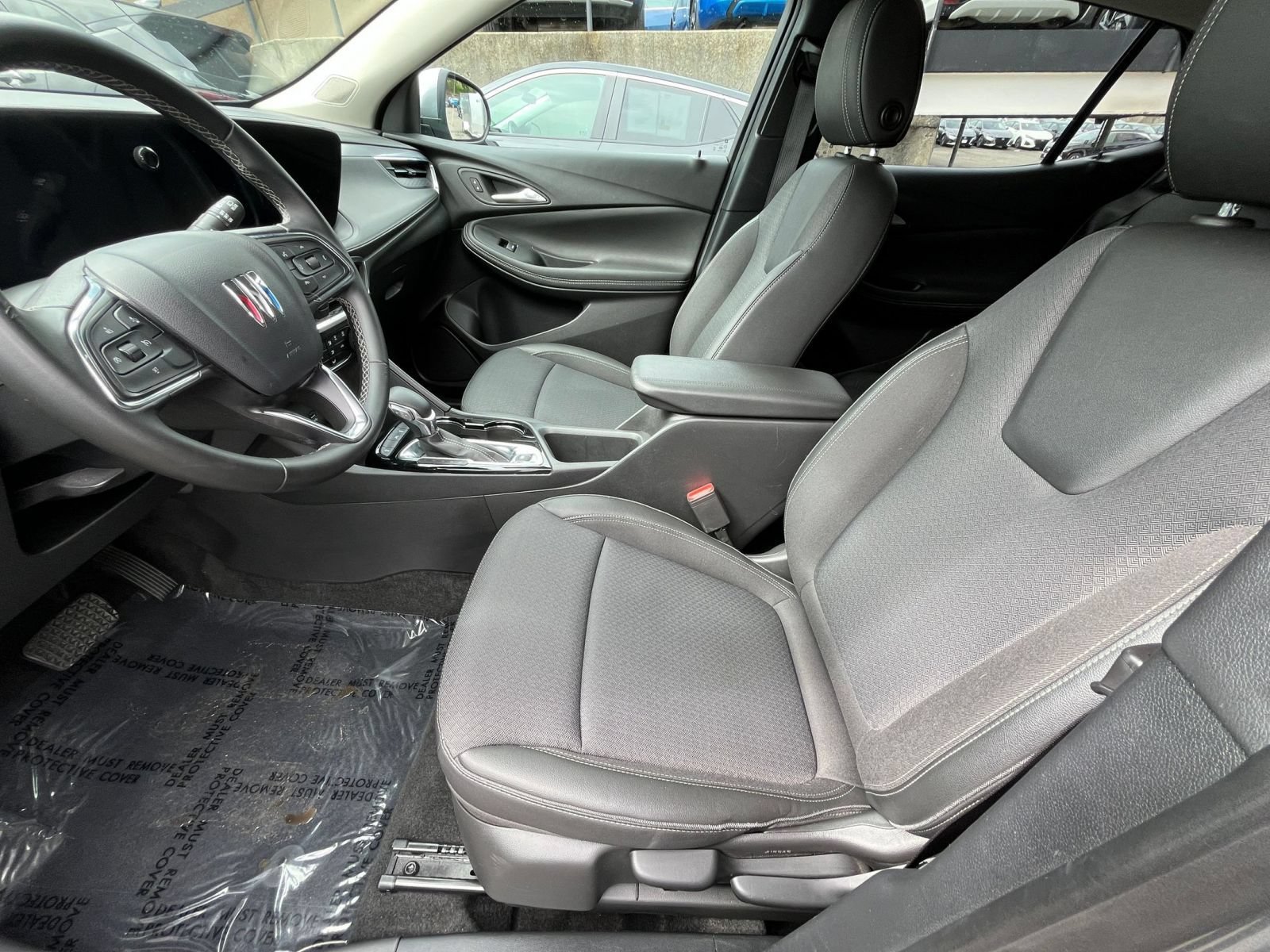 Used 2025 Buick Encore GX Preferred FWD image 28