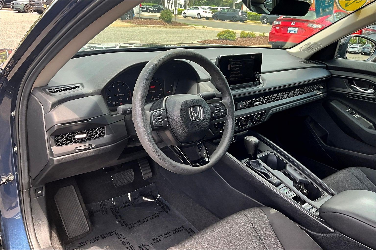 Certified 2025 Honda Accord SE image 13
