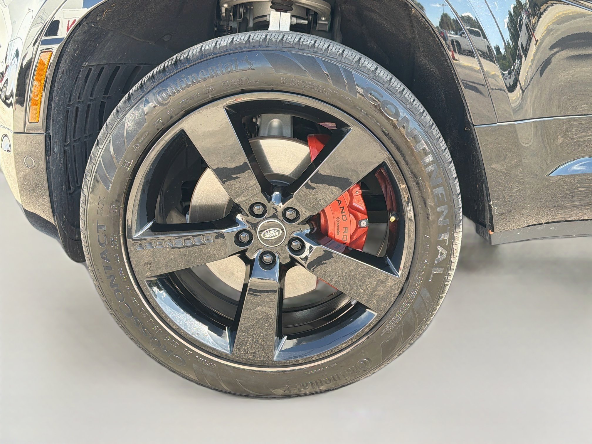 Used 2025 Land Rover Defender 130 X AWD/4WD image 44