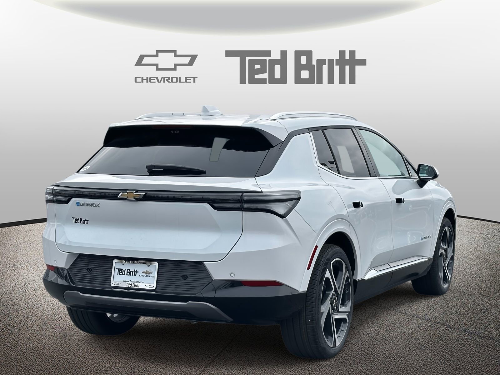 New 2026 Chevrolet Equinox EV LT w/ Convenience Package II image 4