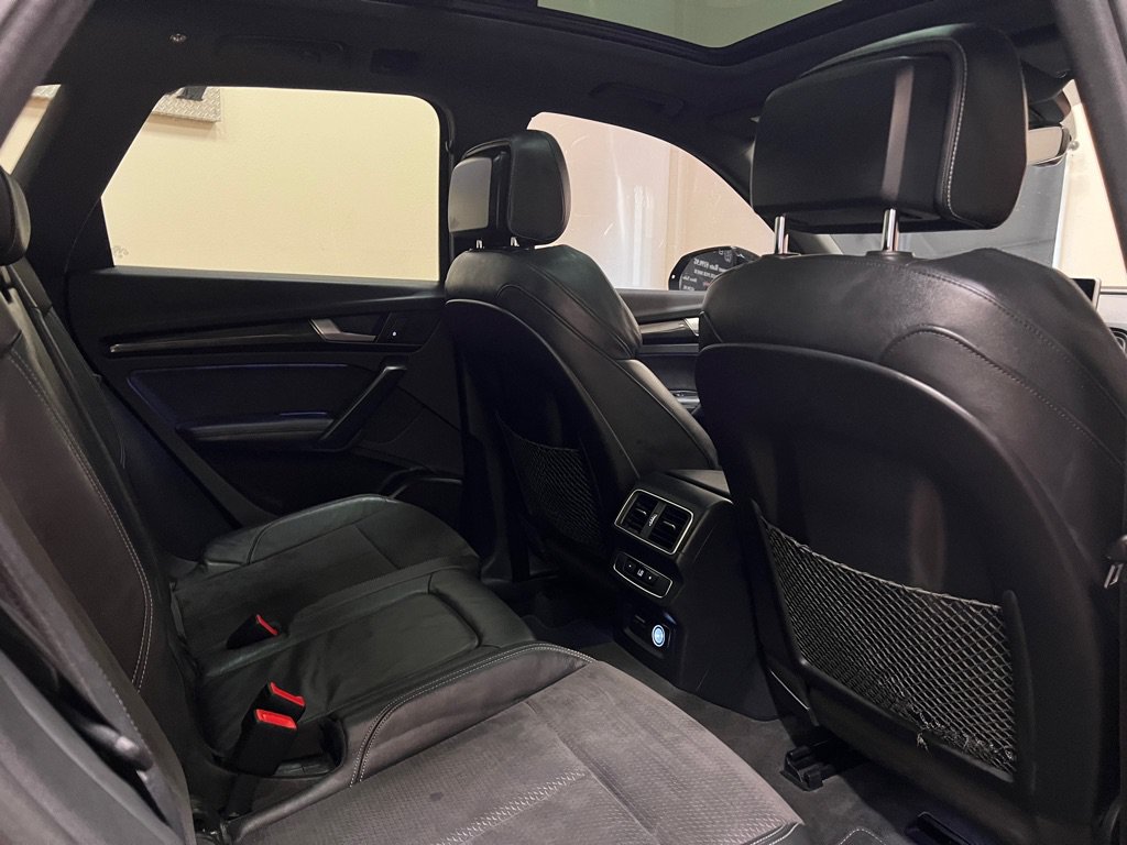 Used 2019 Audi SQ5 Premium Plus w/ Premium Plus Package AWD/4WD image 22