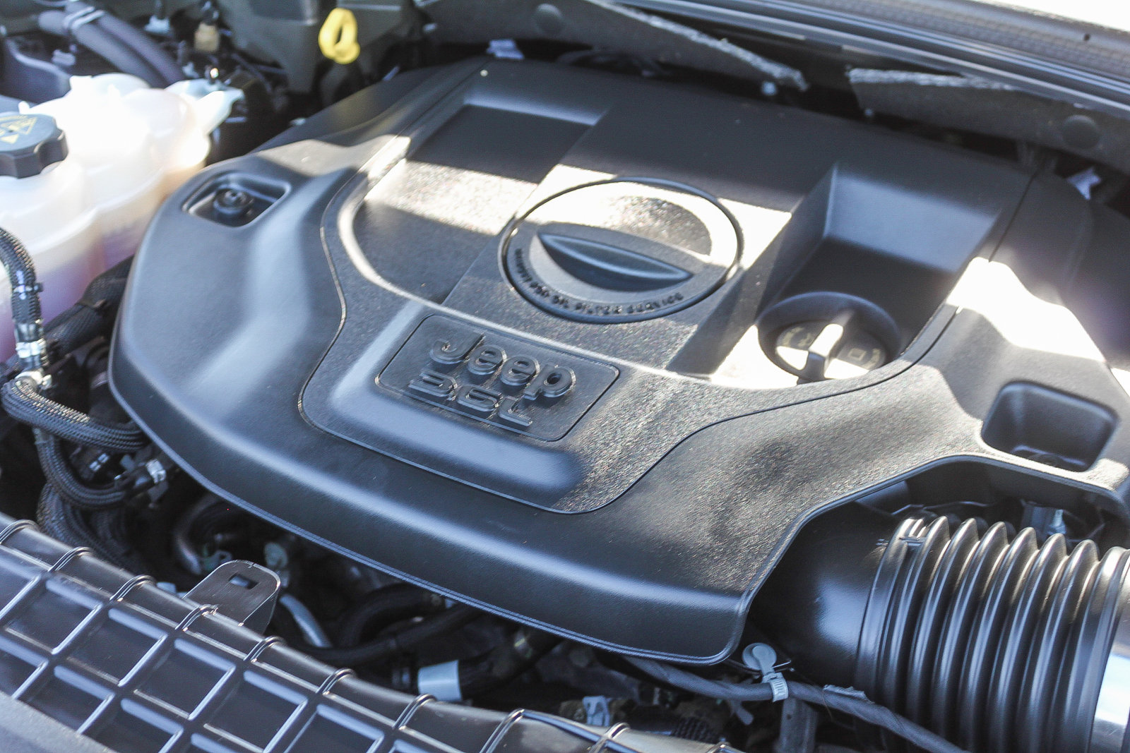 Used 2023 Jeep Grand Cherokee Summit w/ Luxury Tech Group V image 29