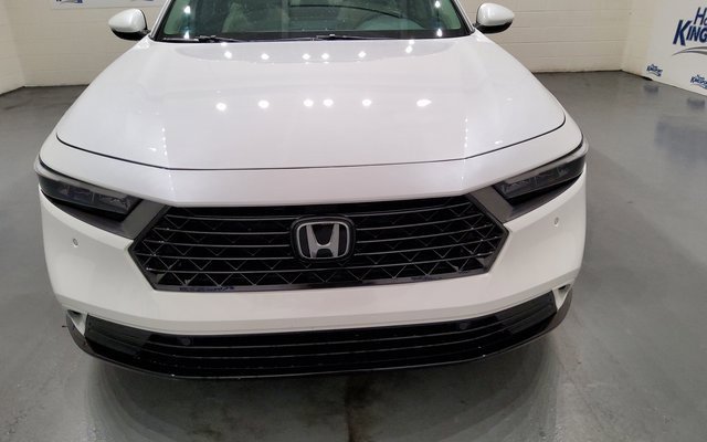 Used 2023 Honda Accord EX-L image 11