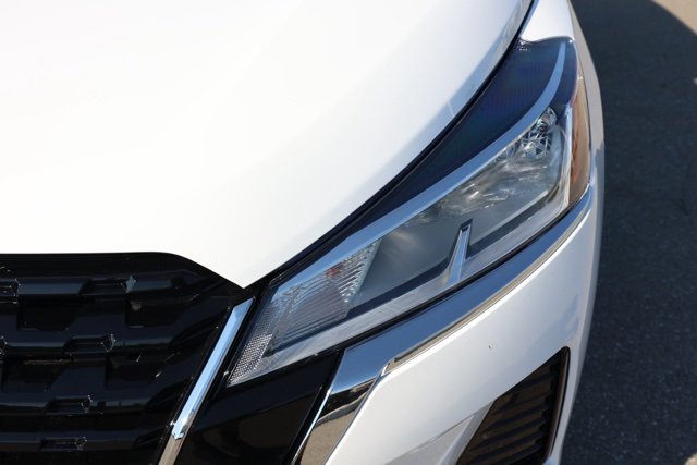 New 2025 Nissan Kicks Play S image 10