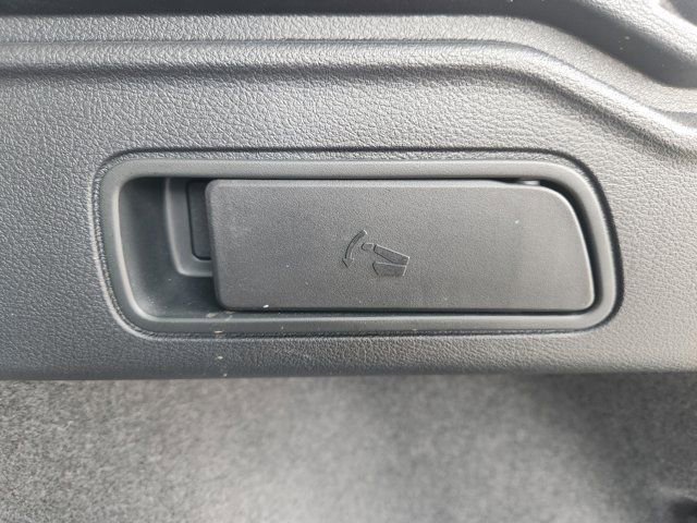 Used 2023 INFINITI QX50 Luxe image 35