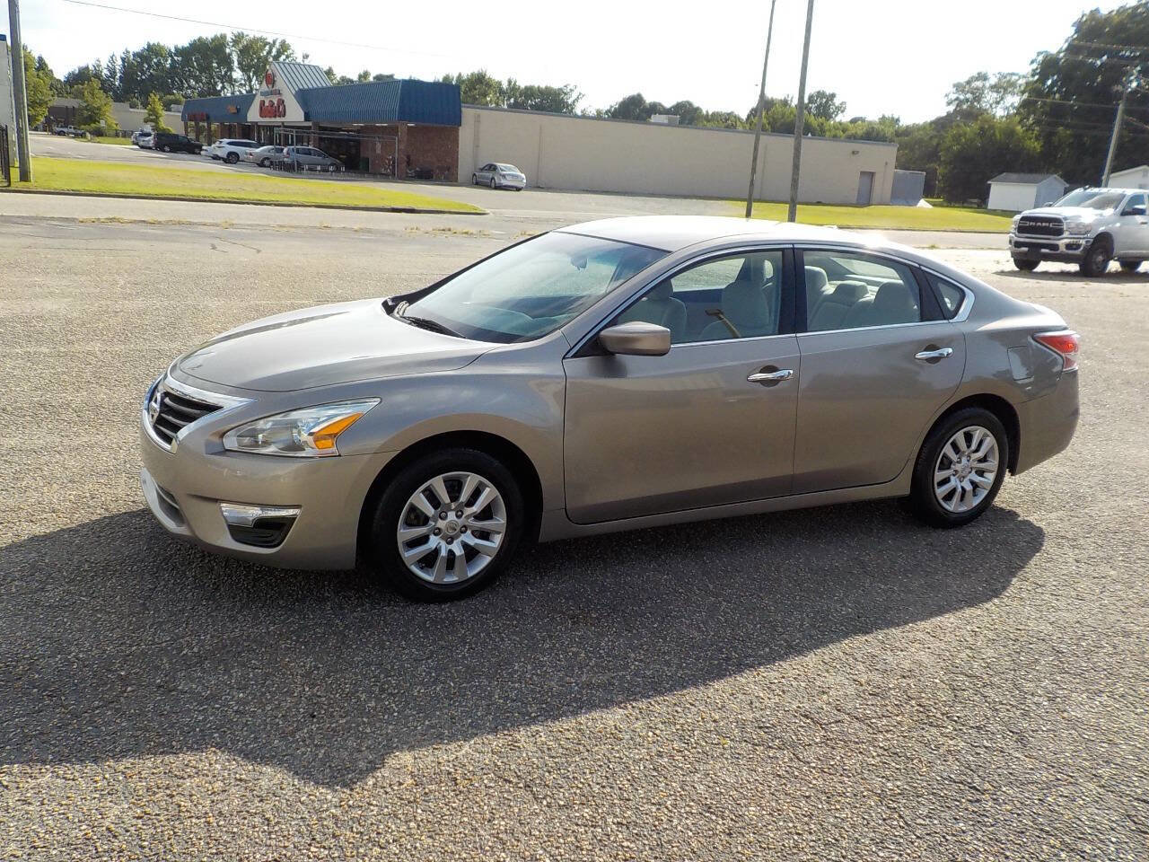 Used 2015 Nissan Altima 2.5 S w/ Display Audio Package