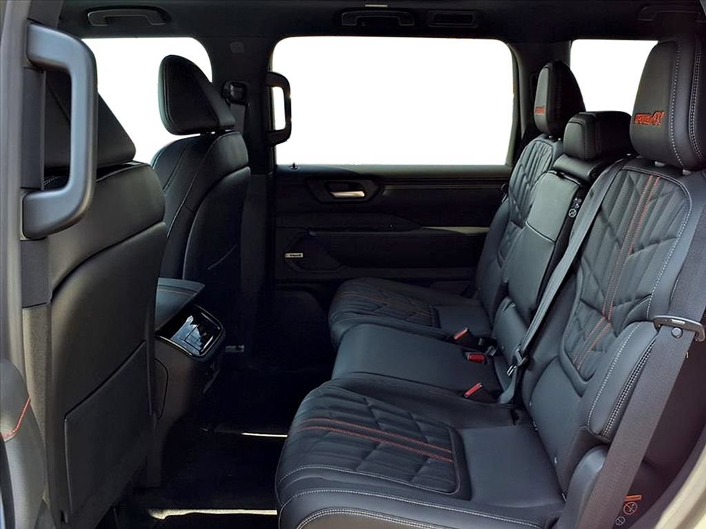 New 2026 Nissan Armada PRO-4X AWD/4WD image 24