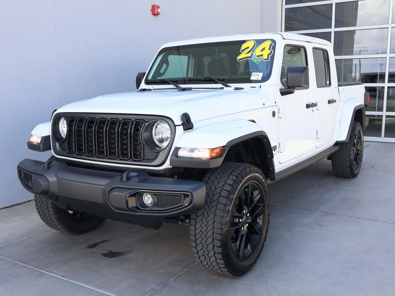 Used 2024 Jeep Gladiator Sport