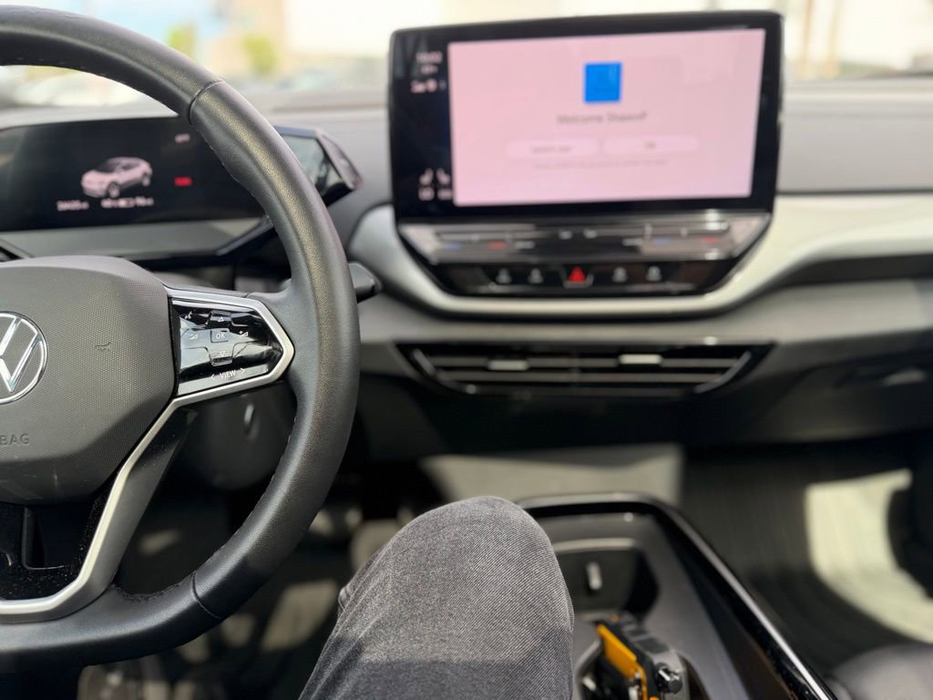 Used 2023 Volkswagen ID.4 Pro S AWD/4WD image 8