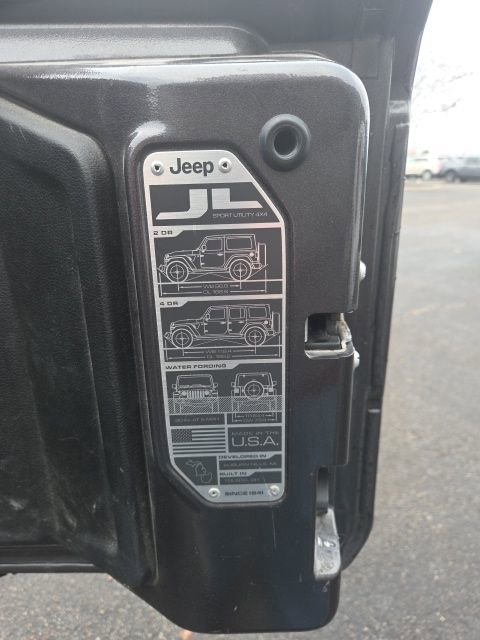 Used 2018 Jeep Wrangler Unlimited Sport S image 8