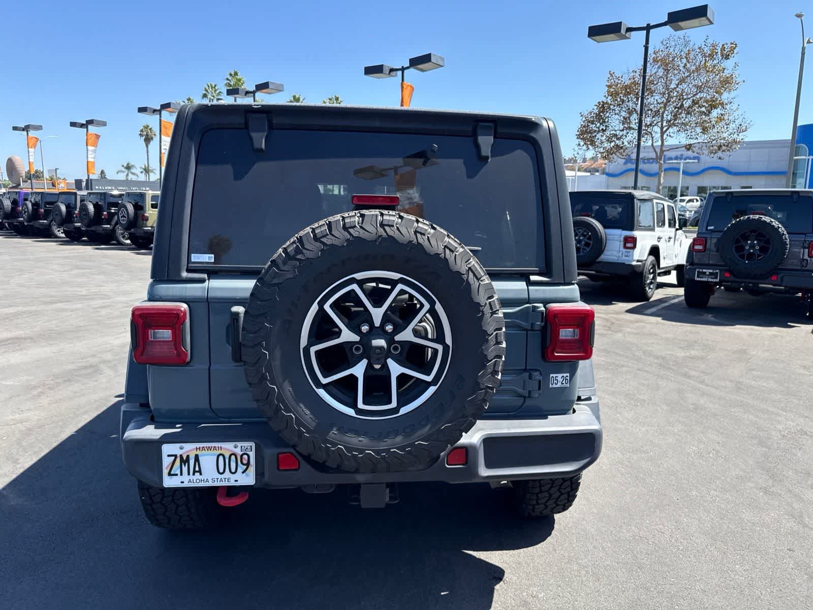 Used 2024 Jeep Wrangler Unlimited Rubicon AWD/4WD image 18