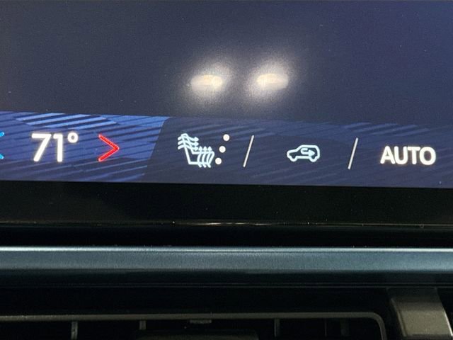 New 2026 Chevrolet Equinox EV LT AWD/4WD image 21