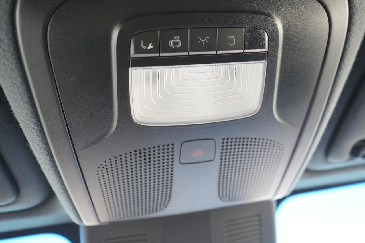 Used 2024 Mercedes-Benz Sprinter 2500 image 20