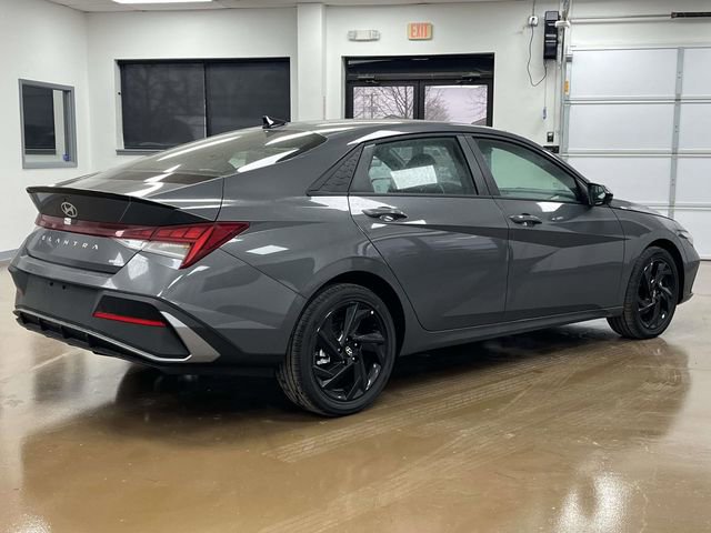 New 2026 Hyundai Elantra Sport w/ Cargo Package FWD image 5