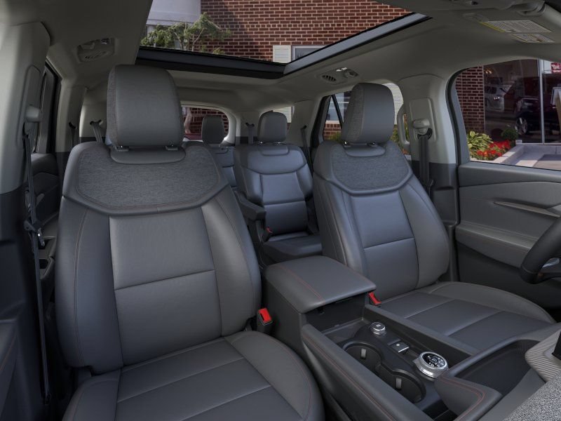 New 2026 Ford Explorer Active w/ Active Comfort Package AWD/4WD image 10