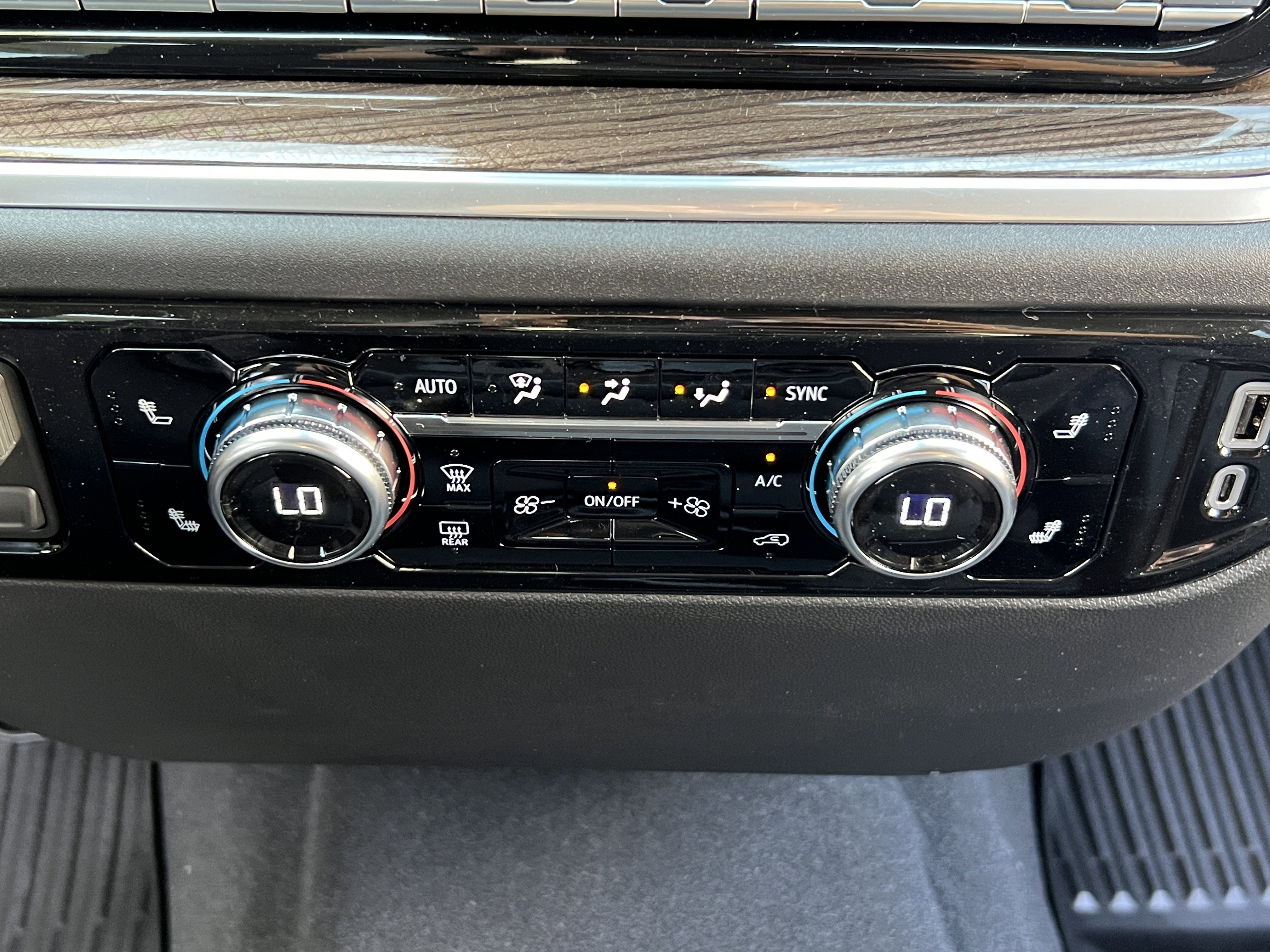 New 2026 GMC Sierra 1500 Elevation AWD/4WD image 28