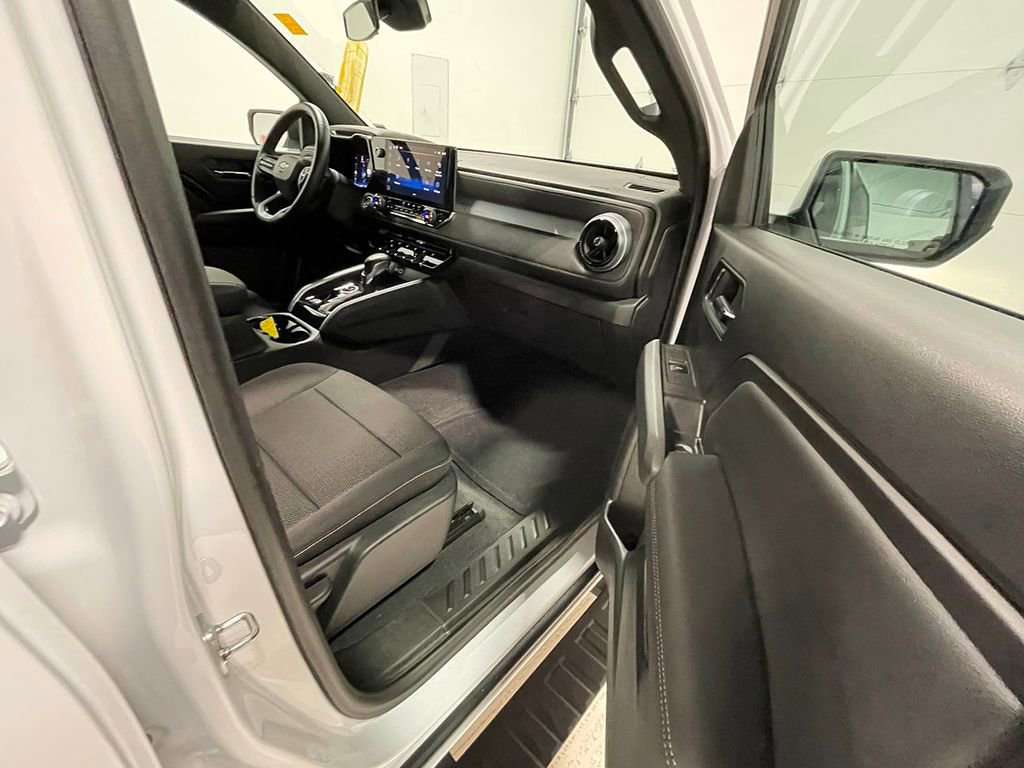 Used 2023 Chevrolet Colorado LT w/ LT Convenience Package image 25